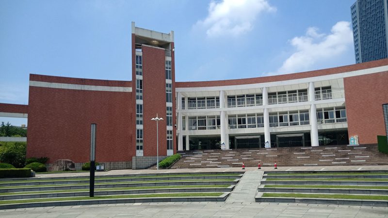 揭秘：如何挑选性价比高的PCB电路板打样服务