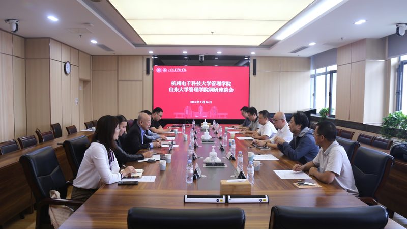 电容补偿柜容量过大：影响及应对策略